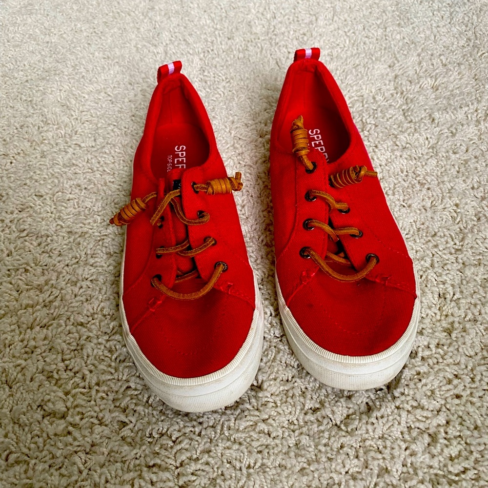 NWOT tags, Sperrt brand shoes, size 8,5m